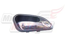 Ручка двери внутренняя пер/зад правая BREEZ черная (LAX6105400B02)